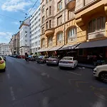 Center W18 Apartament