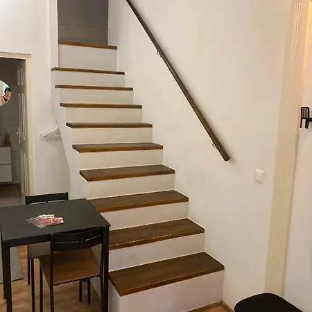 Center W18 * Budapešť