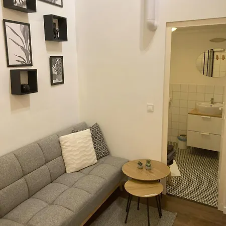 Center W18 Apartmán