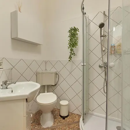 Center W18 Apartmán