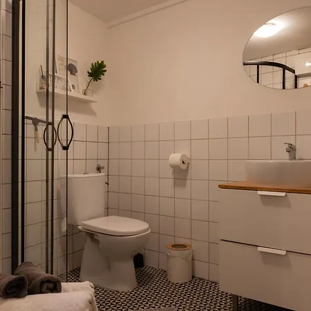 Lägenhet Center W18