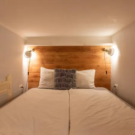 Center W18 * Budapest
