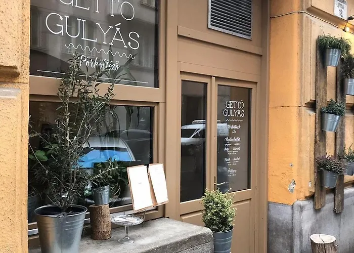 Center W18 * Budapeszt