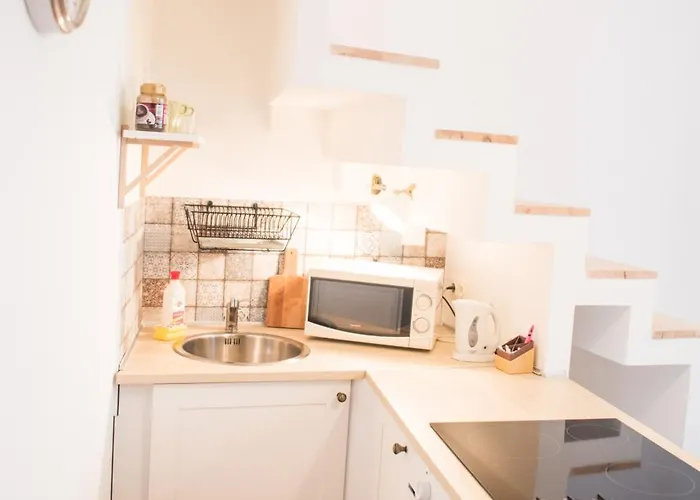 Center W18 * Budapest